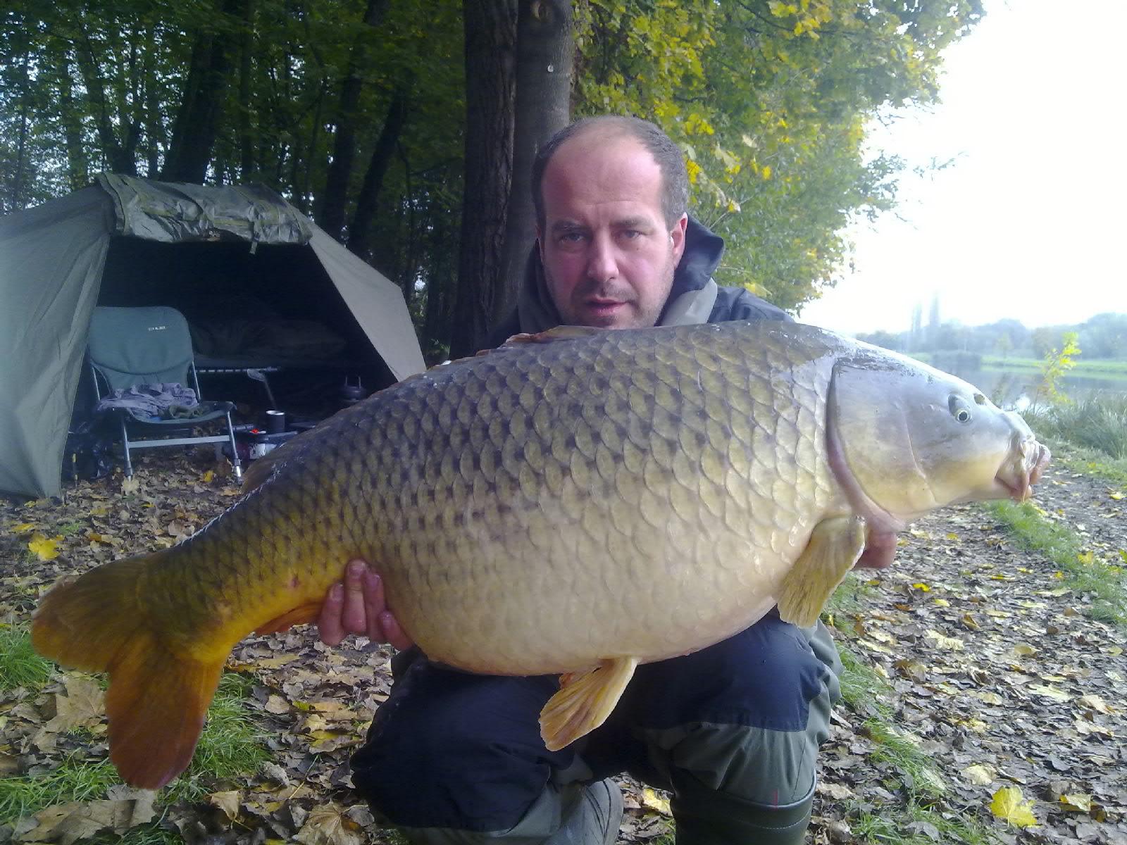 Jarda 95cm 18kg MikBaits G4